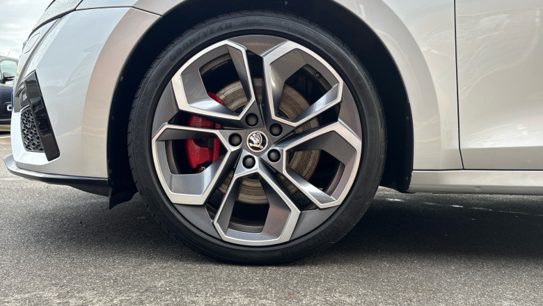 Skoda Octavia 2.0 TSI vRS 5dr Petrol Hatchback